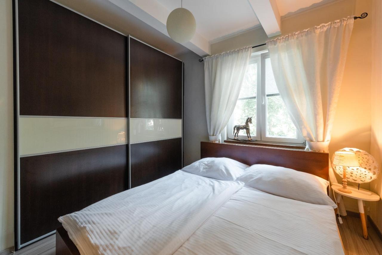 Second Home In Heart Of Братислава Екстериор снимка